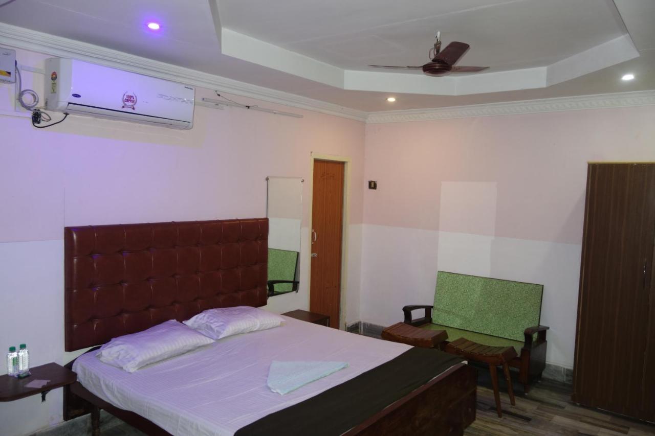 Hotel Hcb Brahmapur 外观 照片