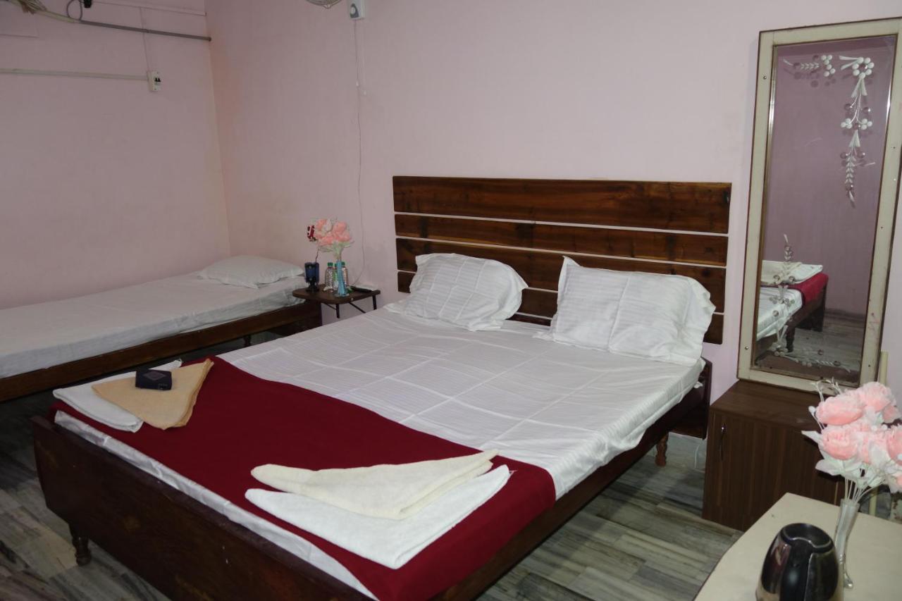 Hotel Hcb Brahmapur 外观 照片