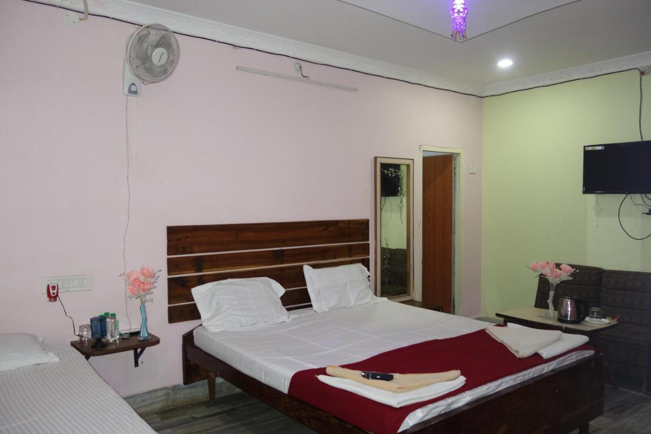 Hotel Hcb Brahmapur 外观 照片